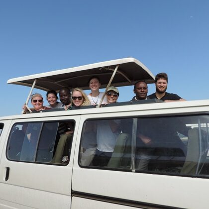 YHA Kenya Travel, Holidays in Kenya, Kenya Safari Tours, Small Group Safaris, Masai Mara S