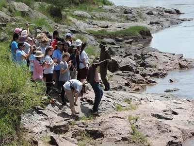 YHA Kenya Travel, Holidays in Kenya, Kenya Safari Tours, Small Group Safaris, Masai Mara S